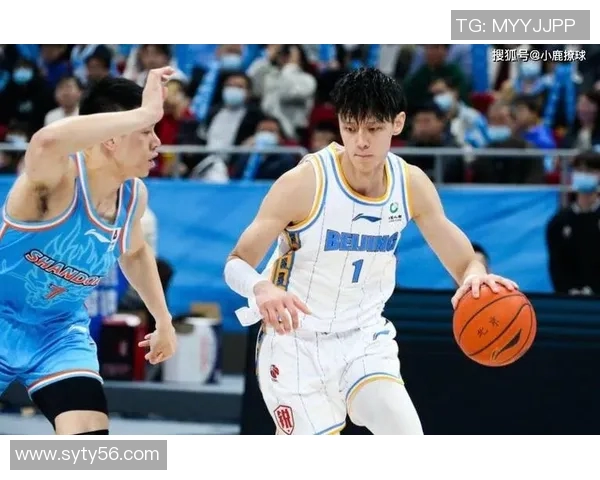 曾凡博全场闪耀13分4盖帽决胜时刻展现攻防实力助队取胜 曾凡博全场闪耀13分4盖帽决胜时刻展现攻防实力助队取胜